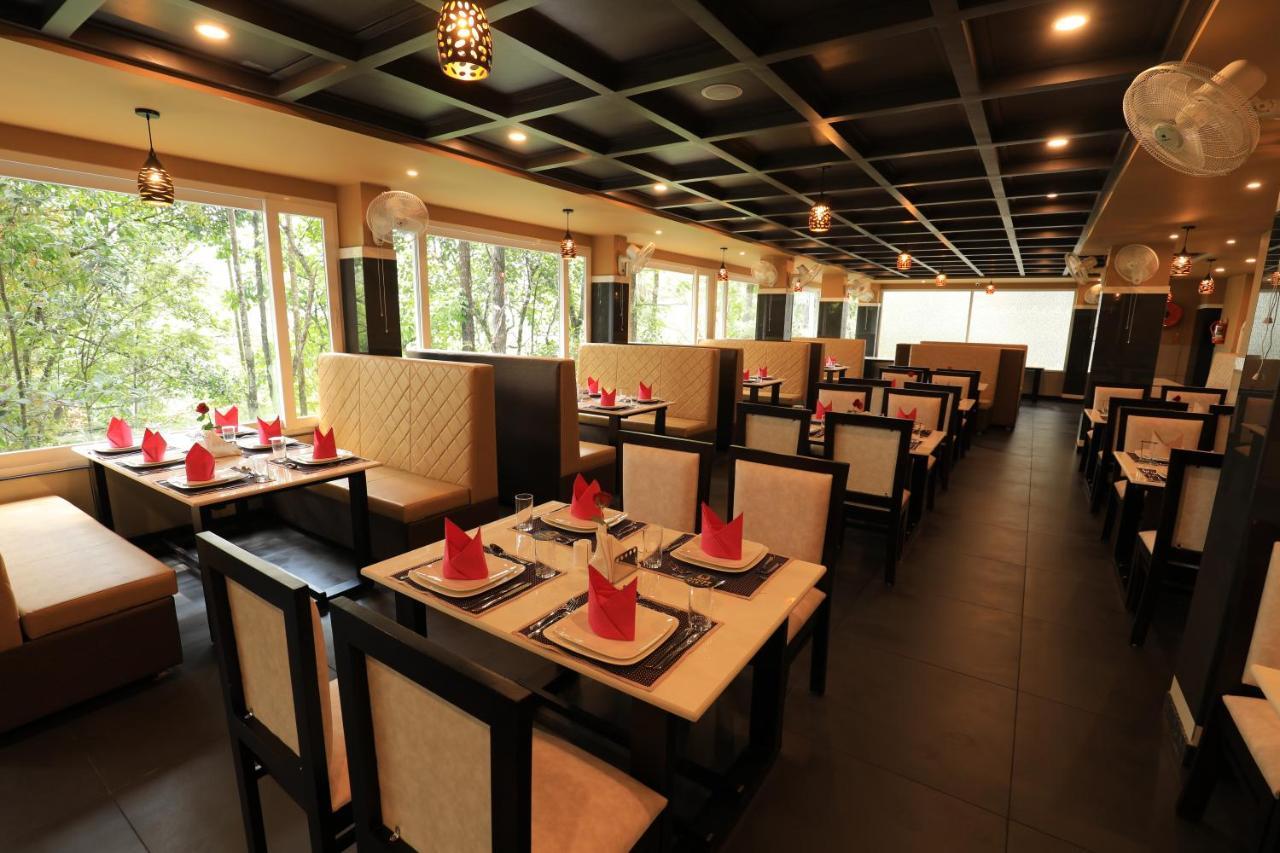 Amuse Vista Resorts And Spa Anachal Exterior photo