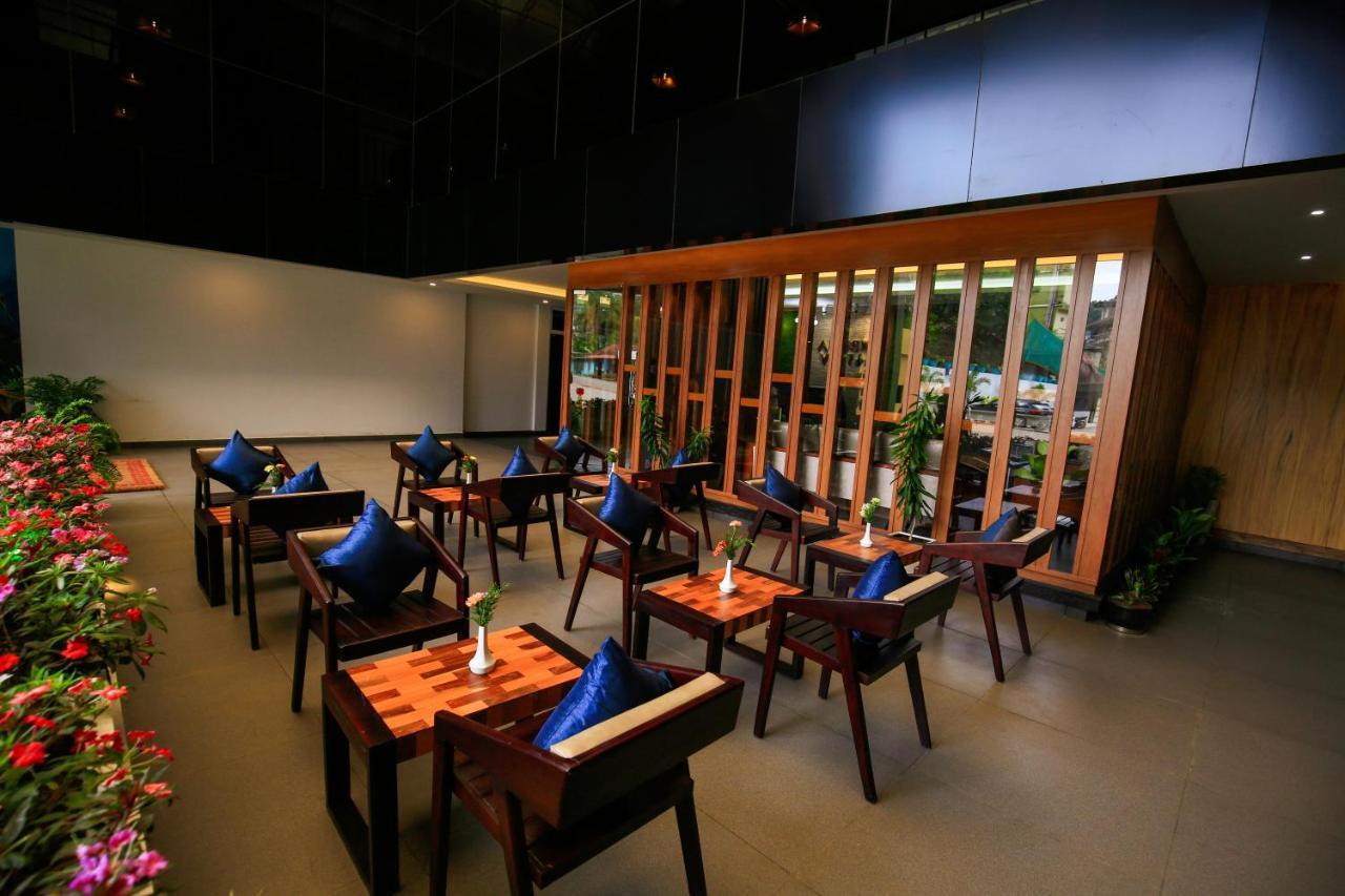 Amuse Vista Resorts And Spa Anachal Exterior photo